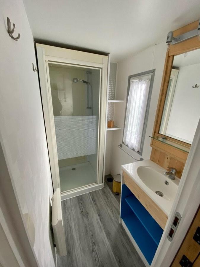 Mobilhome Emplacement 21 Biville-sur-Mer Εξωτερικό φωτογραφία