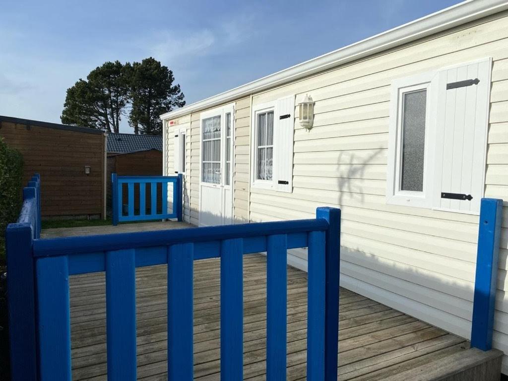 Mobilhome Emplacement 21 Biville-sur-Mer Εξωτερικό φωτογραφία